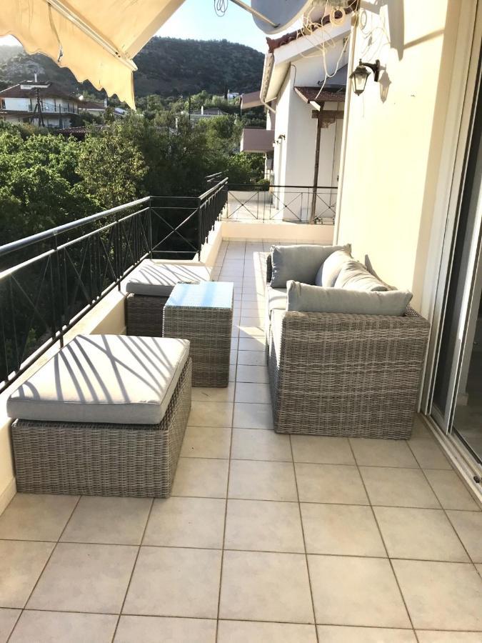Beautiful Maisonette With A View To The Mountains And The Sea Agia Marina  Esterno foto
