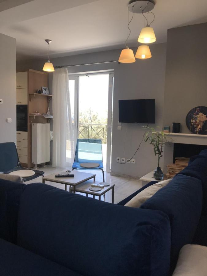 Beautiful Maisonette With A View To The Mountains And The Sea Agia Marina  Esterno foto