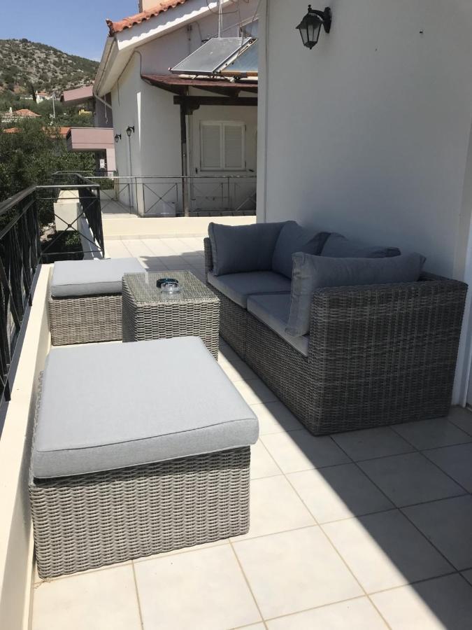 Beautiful Maisonette With A View To The Mountains And The Sea Agia Marina  Esterno foto