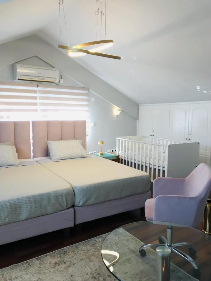 Beautiful Maisonette With A View To The Mountains And The Sea Agia Marina  Esterno foto
