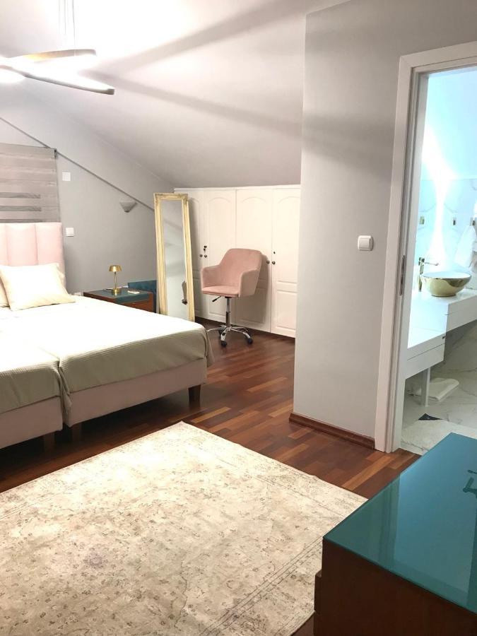 Beautiful Maisonette With A View To The Mountains And The Sea Agia Marina  Esterno foto