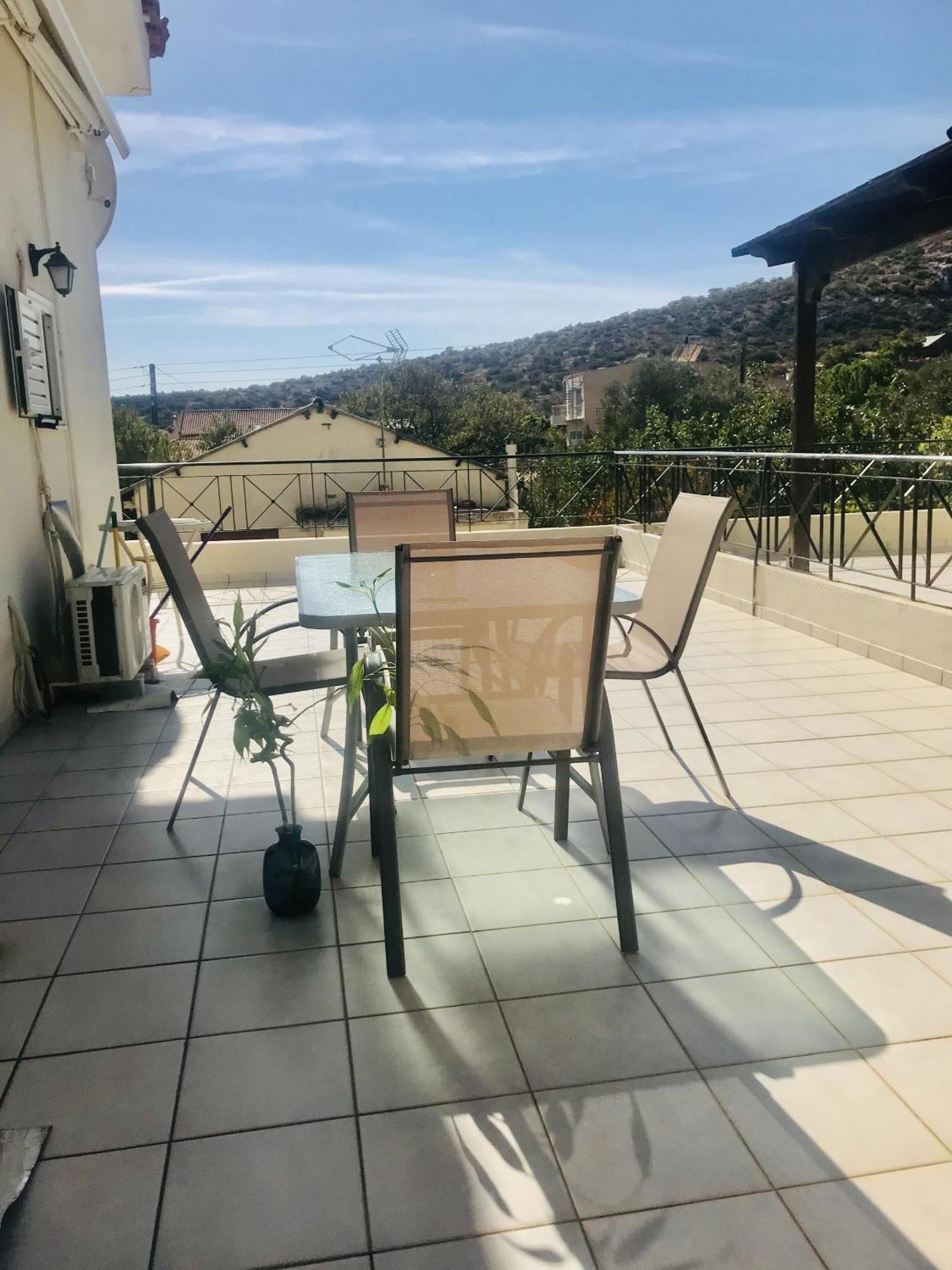 Beautiful Maisonette With A View To The Mountains And The Sea Agia Marina  Esterno foto